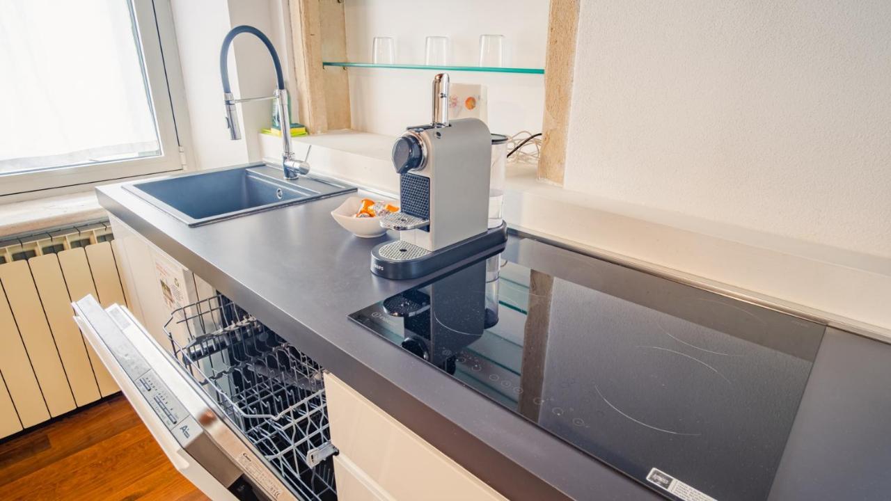Residenza Corte Carnesali - Italian Homing Appartement *